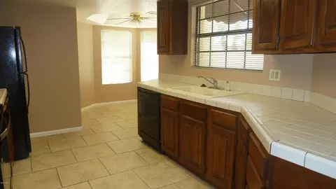 2172 E Bishop Dr, Tempe, AZ 85282 photo 21