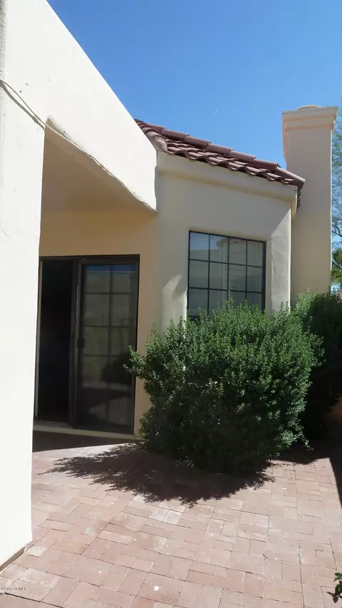 2172 E Bishop Dr, Tempe, AZ 85282 photo 7