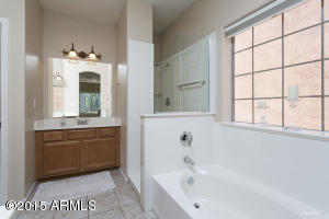 3724 E Mitchell Dr, Phoenix, AZ 85018 photo 14
