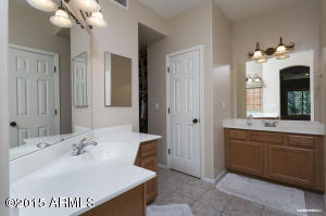 3724 E Mitchell Dr, Phoenix, AZ 85018 photo 13