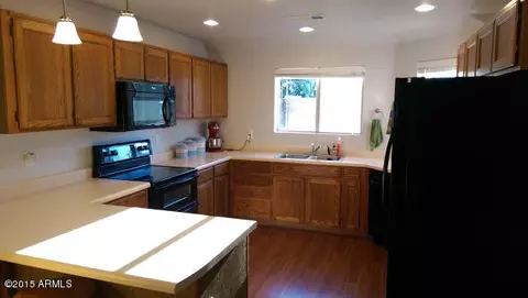 7535 E Grandview Cir, Mesa, AZ 85207 photo 5
