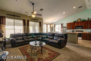 2196 S Rock Ct, Gilbert, AZ 85295 photo 3