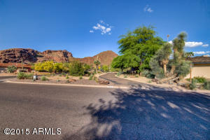 4535 E Palomino Rd, Phoenix, AZ 85018 photo 7
