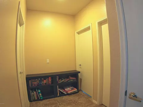 2084 E Yuma Ave, Apache Junction, AZ 85119 photo 6
