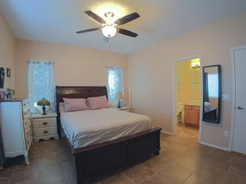 2084 E Yuma Ave, Apache Junction, AZ 85119 photo 10