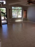 4523 E Desert Wind Dr, Phoenix, AZ 85044 photo 3