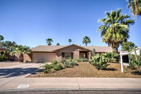 2850 E Cochise Rd, Phoenix, AZ 85028 photo 1