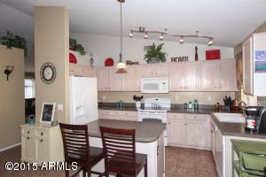 884 S Wanda Dr, Gilbert, AZ 85296 photo 7