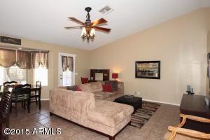 884 S Wanda Dr, Gilbert, AZ 85296 photo 14
