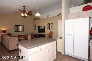 884 S Wanda Dr, Gilbert, AZ 85296 photo 10