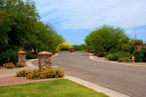 2346 Escondido Pl, Gilbert, AZ 85234 photo 10