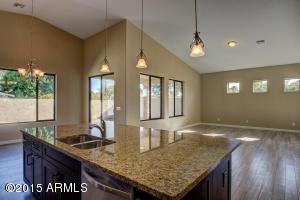 548 E Belmont Ave, Phoenix, AZ 85020 photo 7