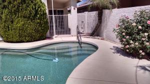 3327 E Hononegh Dr, Phoenix, AZ 85050 photo 2