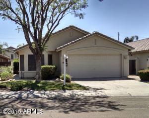3327 E Hononegh Dr, Phoenix, AZ 85050 photo 1