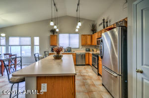 220 E Betsy Ct, Gilbert, AZ 85296 photo 7