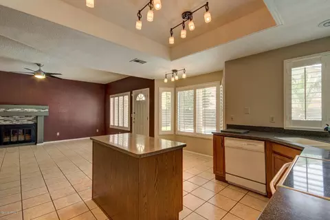 2101 E New Bedford Dr, Gilbert, AZ 85234 photo 15