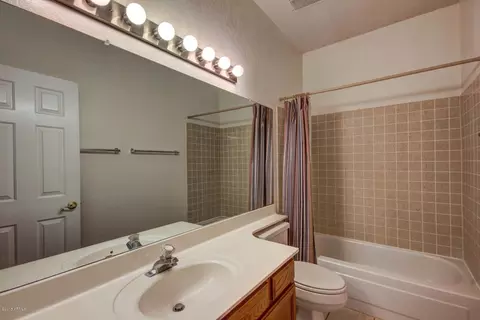 2101 E New Bedford Dr, Gilbert, AZ 85234 photo 20