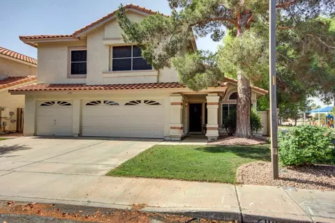 2101 E New Bedford Dr, Gilbert, AZ 85234 photo 2