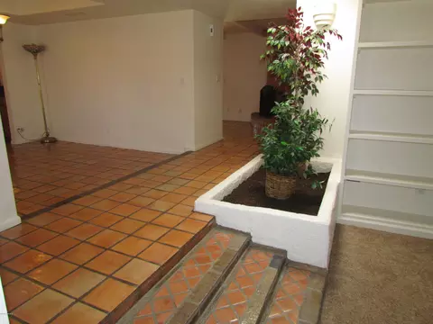 918 E Beck Ln, Phoenix, AZ 85022 photo 12