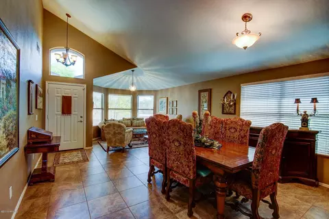 4729 E Jaeger Rd, Phoenix, AZ 85050 photo 4