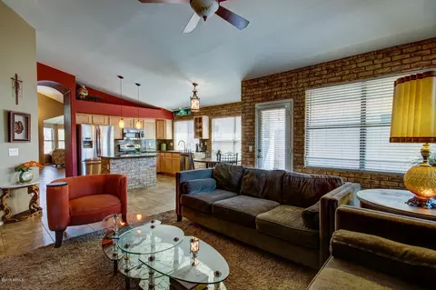 4729 E Jaeger Rd, Phoenix, AZ 85050 photo 3