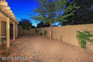 3248 E Sells Dr, Phoenix, AZ 85018 photo 10