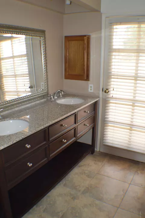 1602 E Candlestick Dr, Tempe, AZ 85283 photo 18