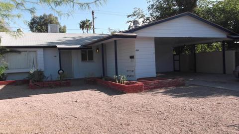 751 E Loyola Dr, Tempe, AZ 85282 photo 1