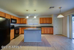 508 E Beth Dr, Phoenix, AZ 85042 photo 2