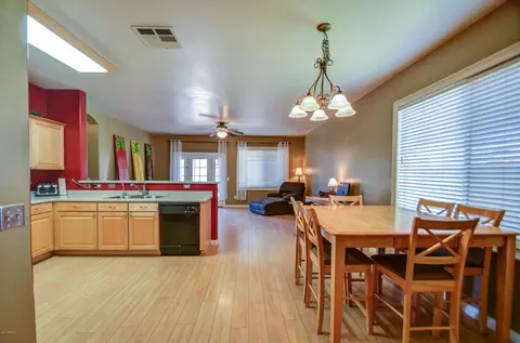 2695 E Harrison Ct, Gilbert, AZ 85295 photo 4