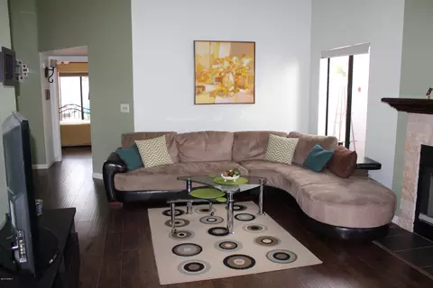 3231 E Wescott Dr, Phoenix, AZ 85050 photo 5