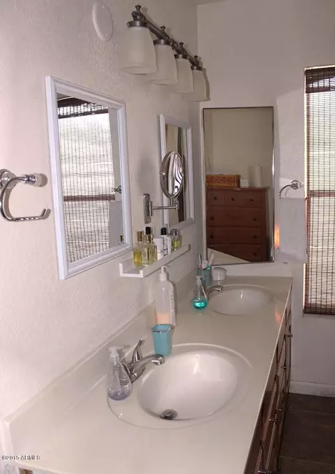 3231 E Wescott Dr, Phoenix, AZ 85050 photo 15
