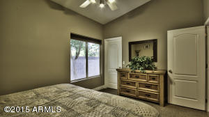 2070 E Amber Ln, Gilbert, AZ 85296 photo 25