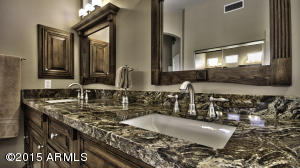 2070 E Amber Ln, Gilbert, AZ 85296 photo 22