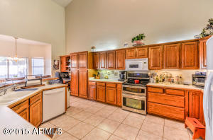 1815 E Citation Ln, Tempe, AZ 85284 photo 10