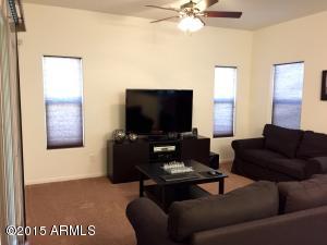 1527 E Apollo Rd, Phoenix, AZ 85042 photo 2