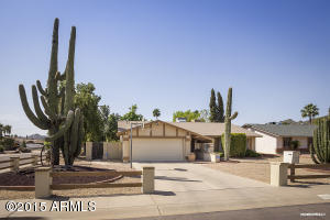 2549 E Becker Ln, Phoenix, AZ 85028 photo 3