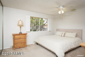 2549 E Becker Ln, Phoenix, AZ 85028 photo 17