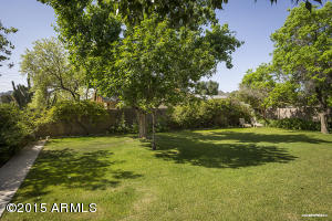 2549 E Becker Ln, Phoenix, AZ 85028 photo 23