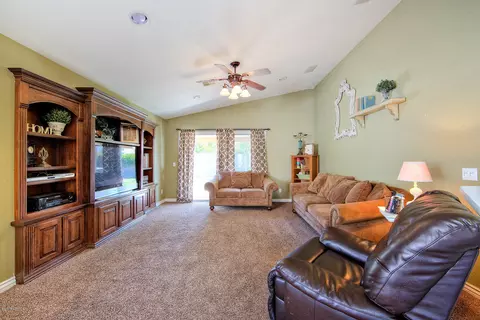 2527 E Caballero St, Mesa, AZ 85213 photo 8