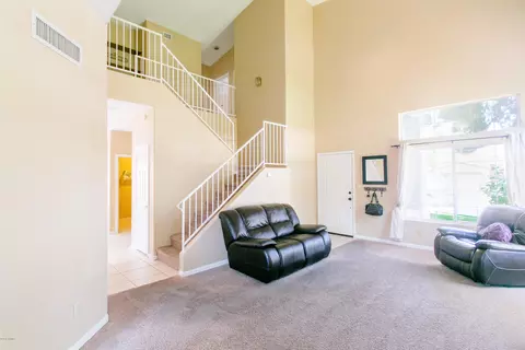 1547 E Beacon Dr, Gilbert, AZ 85234 photo 3
