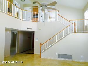 4143 E Becker Ln, Phoenix, AZ 85028 photo 4