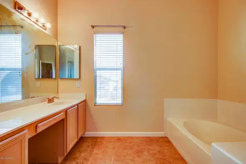 3042 Escuda Rd, Phoenix, AZ 85050 photo 20