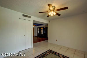 261 E Auburn Dr, Tempe, AZ 85283 photo 9