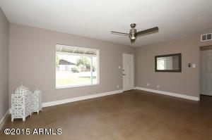 4446 N 33rd Pl, Phoenix, AZ 85018 photo 4
