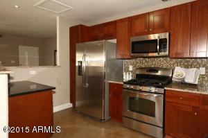 4446 N 33rd Pl, Phoenix, AZ 85018 photo 9