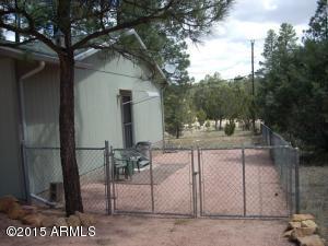 3349 Pine Cone Dr, Overgaard, AZ 85933 photo 3