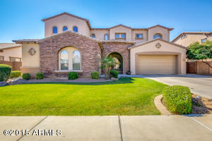 3029 S Colonial St, Gilbert, AZ 85295 photo 2