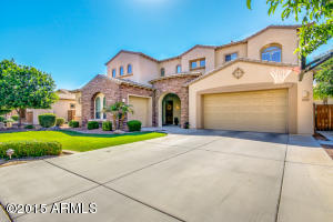 3029 S Colonial St, Gilbert, AZ 85295 photo 3