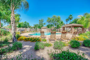 4051 E Windsor Dr, Gilbert, AZ 85296 photo 3